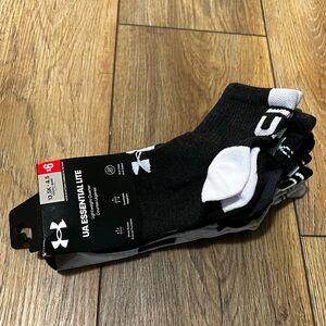 Under Amour quarter socks